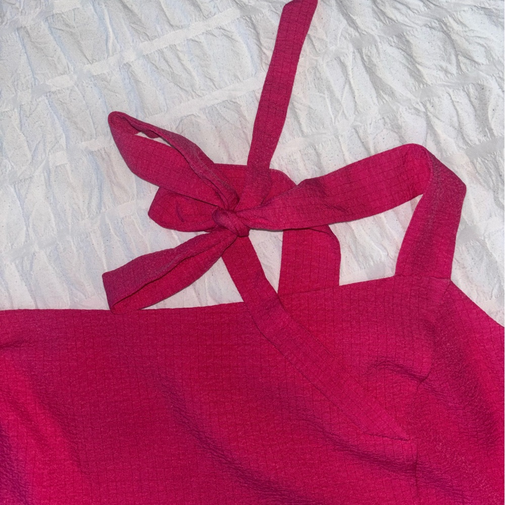 Old Navy Vibrant Pink crop top Textured Garment